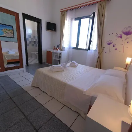 Alba Chiara Salento Sant'Andrea (Apulia)