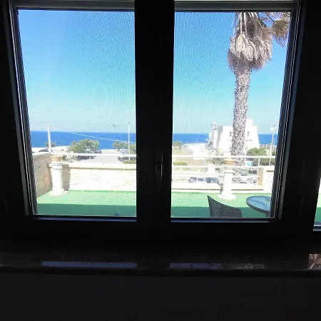 Alba Chiara Sant'andrea Salento 3* סנט'אנדראה